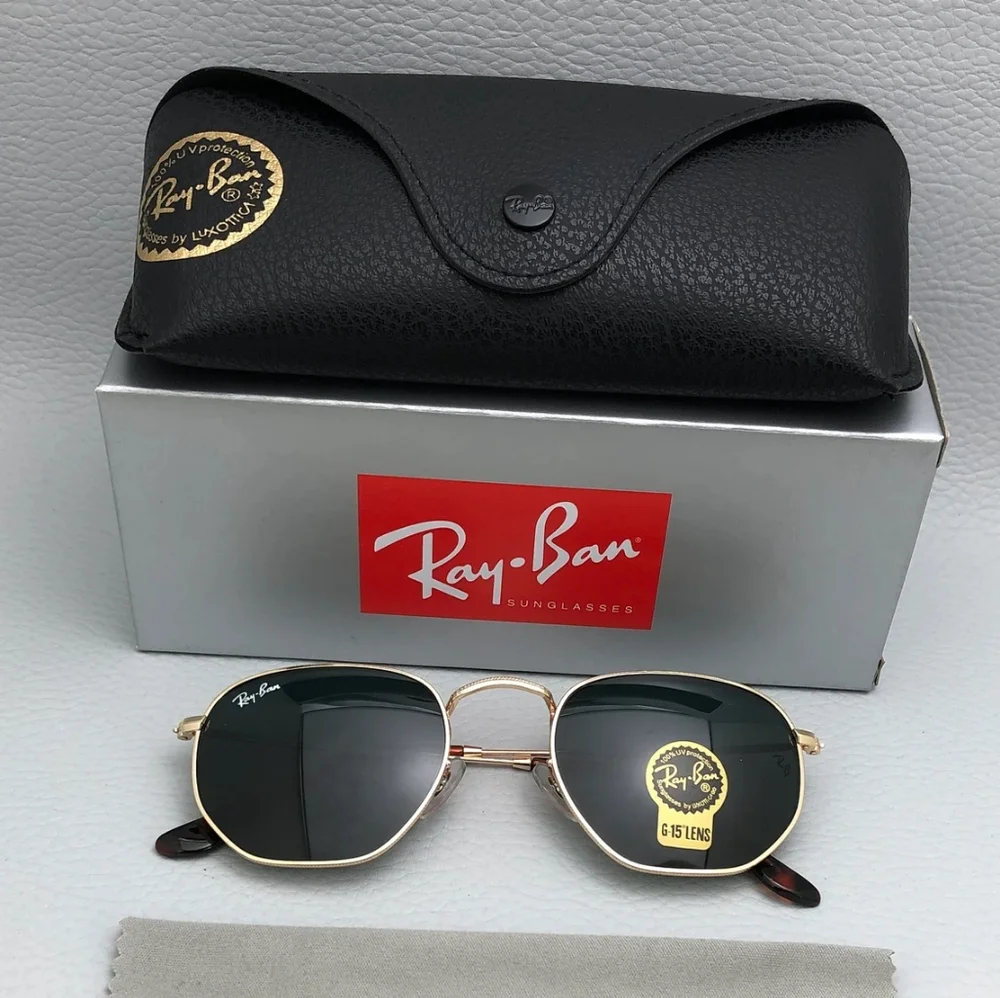 Ray-Ban Women's Gold Frame 51mm Black Lens Hexagon Sunglasses Like New - Picture 9 of 16